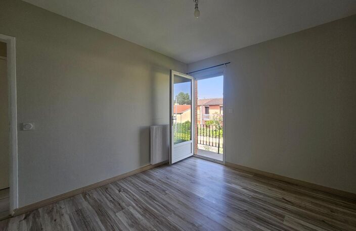 Location maison 4 pièces 90 m² à Launaguet (31140) — photo 4