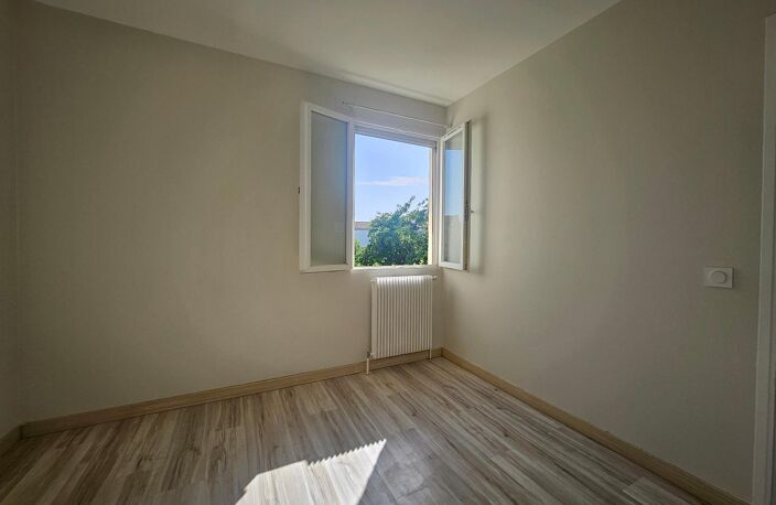 Location maison 4 pièces 90 m² à Launaguet (31140) — photo 5