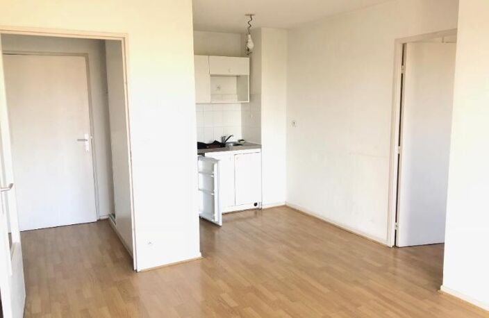 Location appartement 2 pièces 36 m² à Toulouse (31100) — photo 2