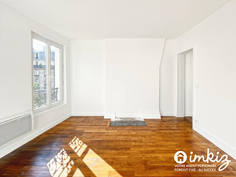 2P refait à neuf – Chambre 14m² – Métro 8 min — photo 1