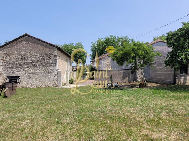 MAISON ANCIENNE AVEC DEPENDANCE 1 CHAMBRE POSS 2 — photo du bien