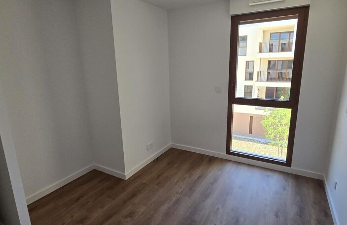 Location appartement 3 pièces 64 m² à Vif (38450) — photo 4