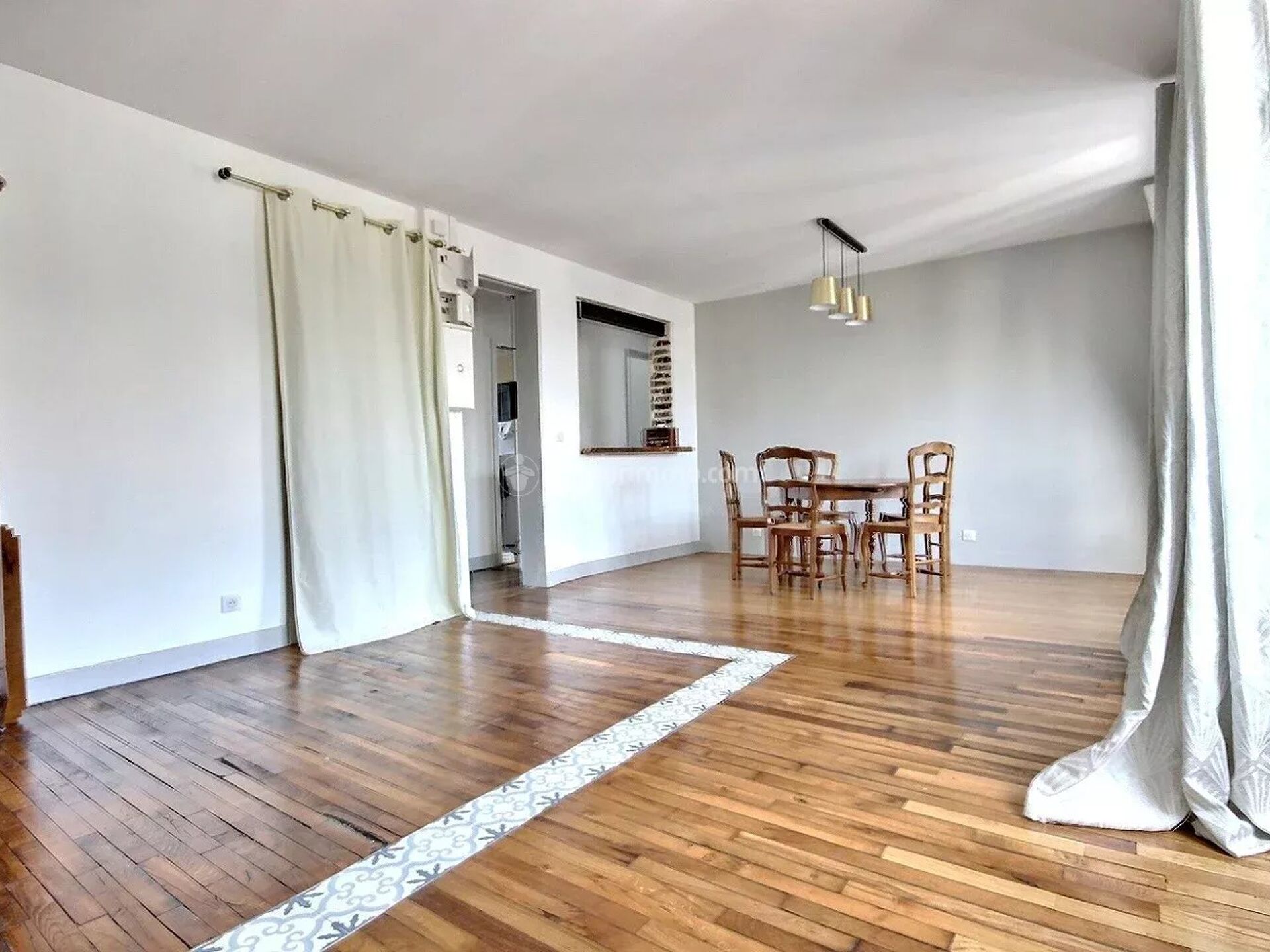 Appartement 3 pièces 62 m² · à Asnières-sur-Seine · 62 m² · 1 868 €/mois