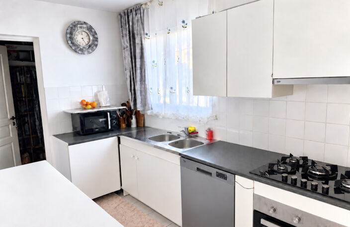 Genas – Maison 4 pièces vendue louée – Rentabilité brute 3,5 % — photo 5