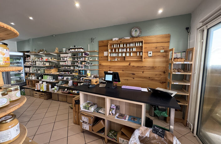 LACANAU -VENTE FOND DE COMMERCE -  MAGASIN DE PRODUIT BIO — photo 5
