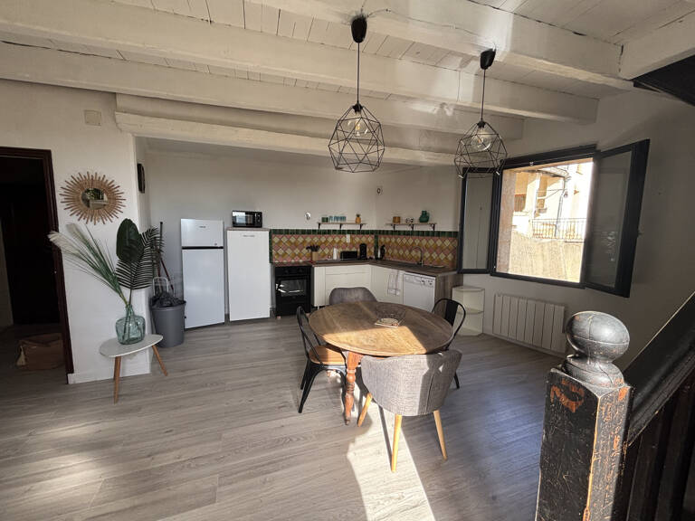 PERIPHERIE UZES : Maison de village avec 2 appartements — photo 1