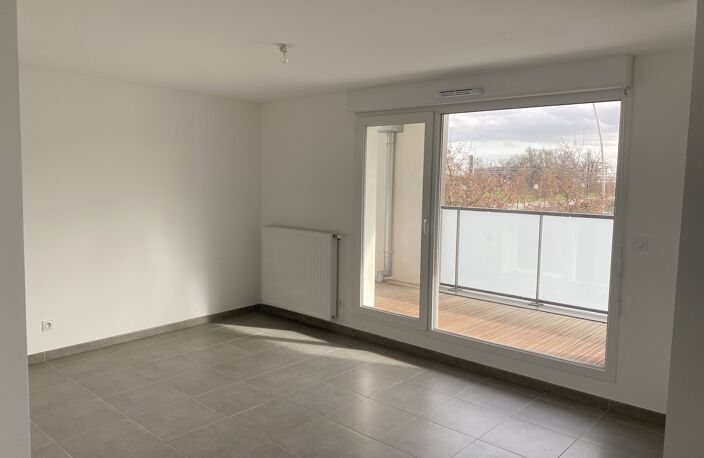 Location appartement 3 pièces 65 m² à Beauzelle (31700) — photo 2
