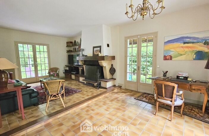 Maison - 197m² - Noisy-sur-École — photo 5