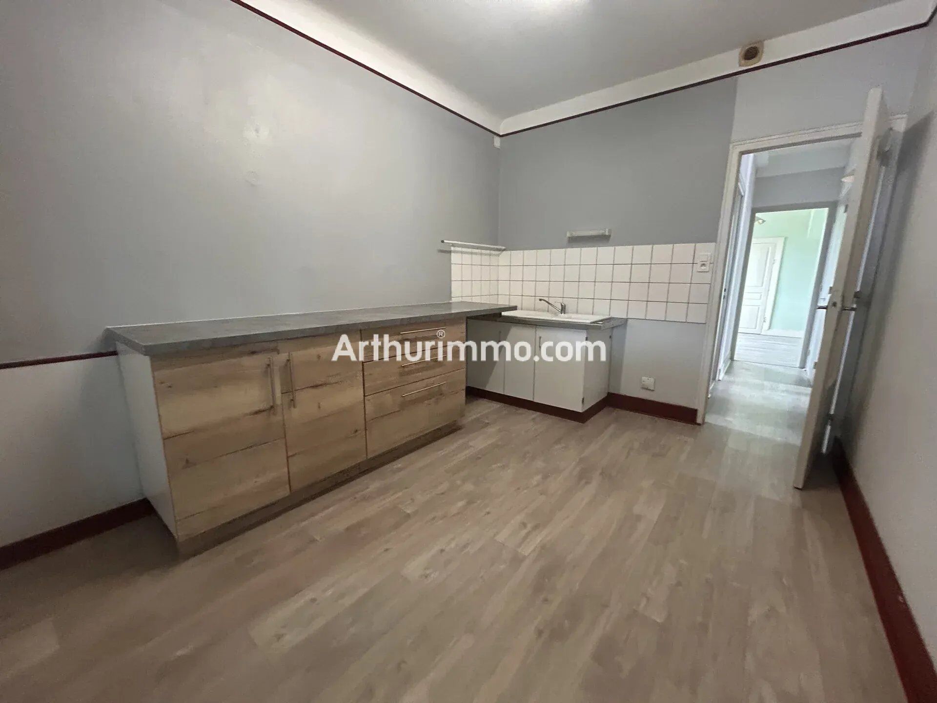 Appartement 3 pièces 68 m² · à Chaussin · 68 m² · 480 €/mois