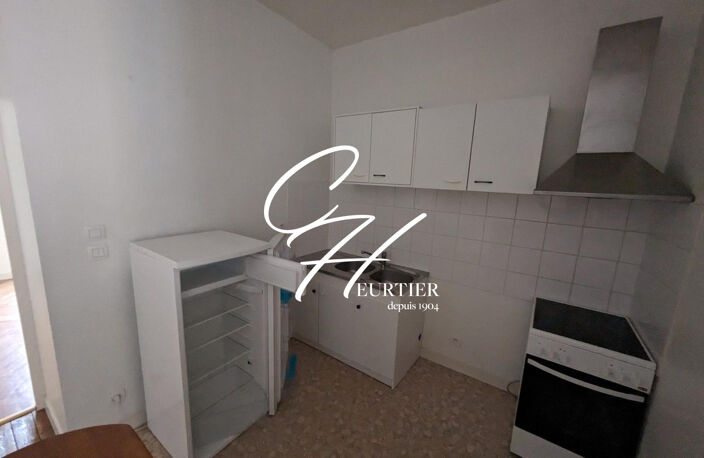 Appartement 3 pièces + Cuisine - VOIRON — photo 3