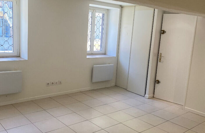 LOCATION STUDIO OULLINS — photo 3