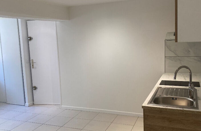 LOCATION STUDIO OULLINS — photo 4