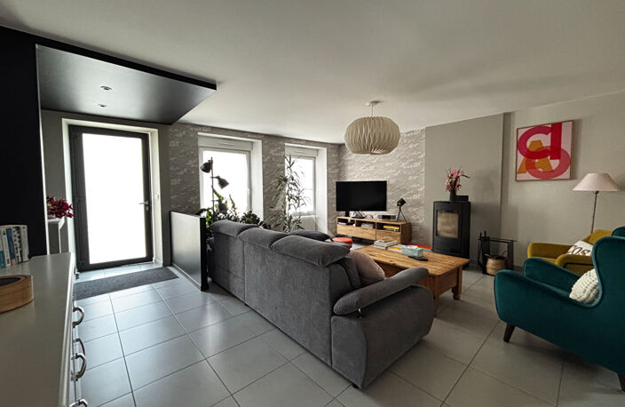 Maison Menil 7 pièce(s) 170m2 — photo 2