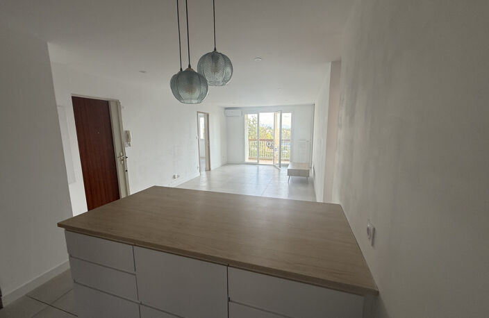 HYERES COSTEBELLE - APPARTEMENT T4 — photo 2