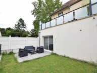 Beau studio MEUBLÉ avec terrasse et jardin privé — photo 2