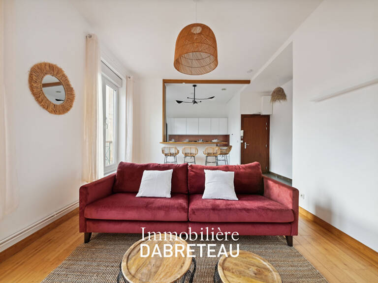 T2 MEUBLE HAUT DE GAMME - VILLEURBANNE (TOTEM) — photo 1