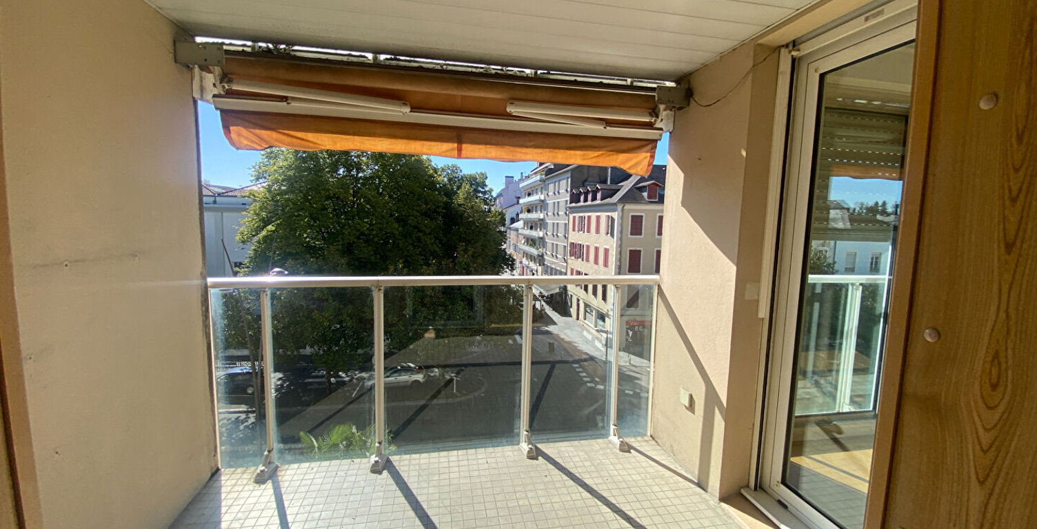 PAU - Centre ville : Studio avec terrasse aux Hespérides — photo 1