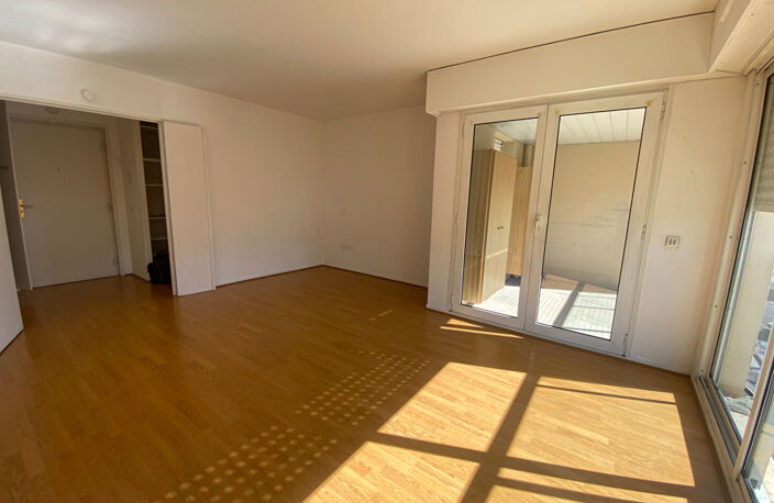 PAU - Centre ville : Studio avec terrasse aux Hespérides — photo 2