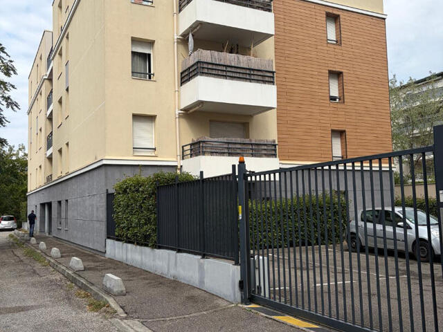 Appartement proposé à Décines-Charpieu