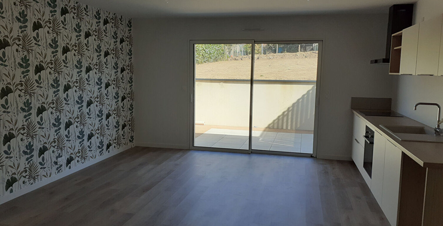 Maison Saint Mars Du Desert 5 pièce(s) 86 m2 — photo 1