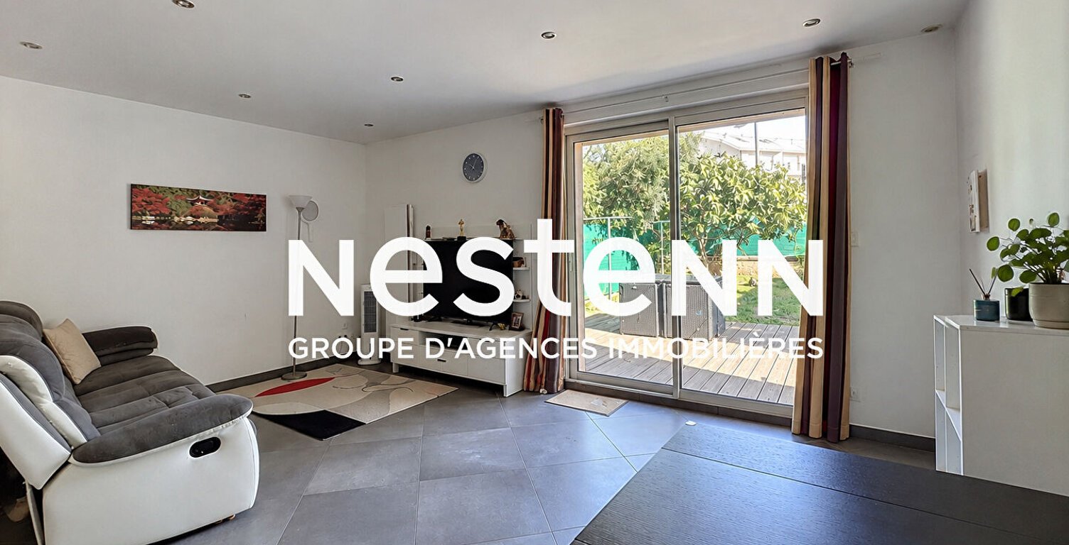 Maison mitoyenne 3 pièces avec jardin et terrasse RAFOUR BRON — photo 1