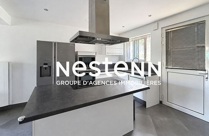 Maison mitoyenne 3 pièces avec jardin et terrasse RAFOUR BRON — photo 3