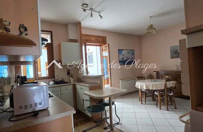 MAISON A SAINTES — photo 2