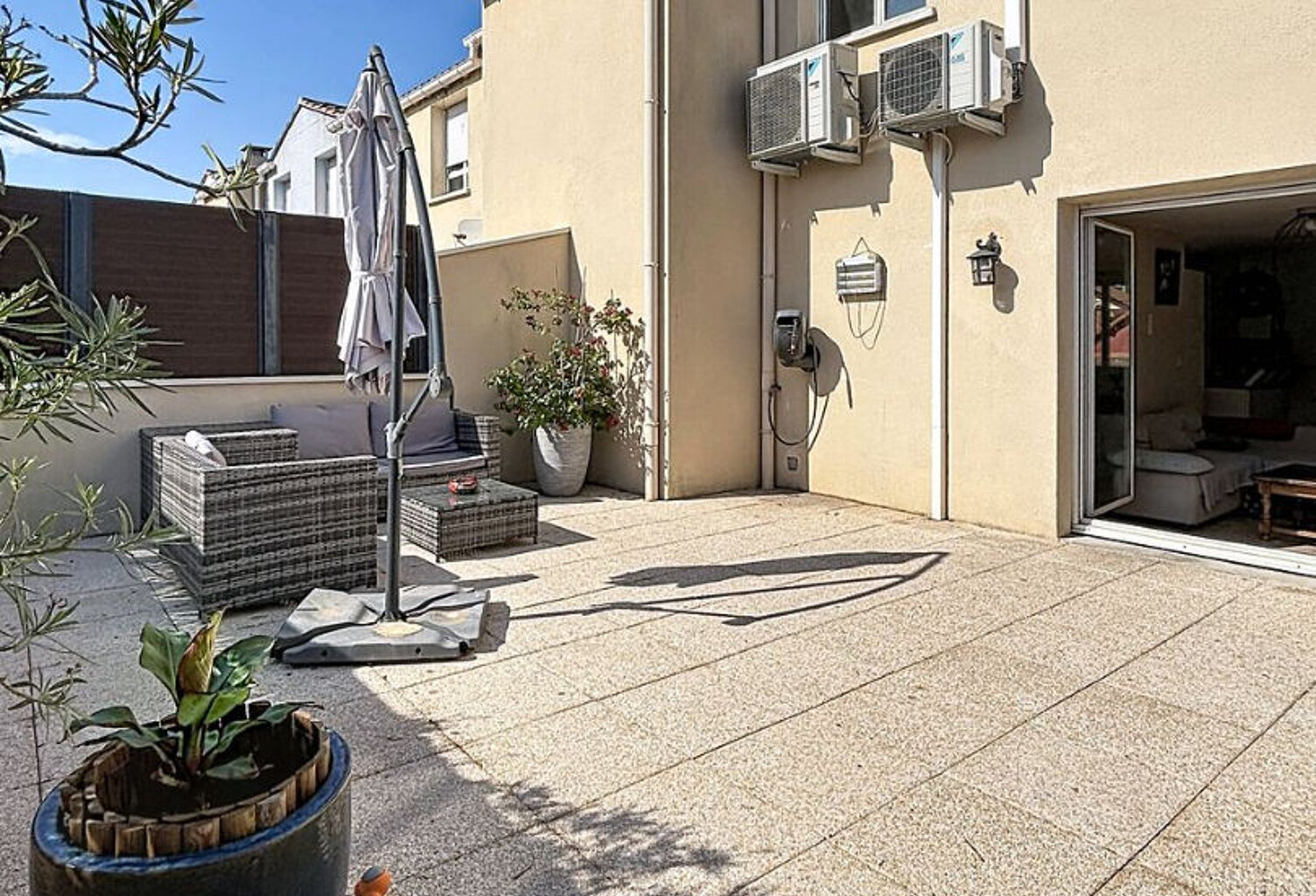 Appartement T4 en duplex 85.38 m2 avec terrasse de 38 m² — photo 1