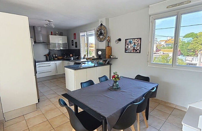 Appartement T4 en duplex 85.38 m2 avec terrasse de 38 m² — photo 4