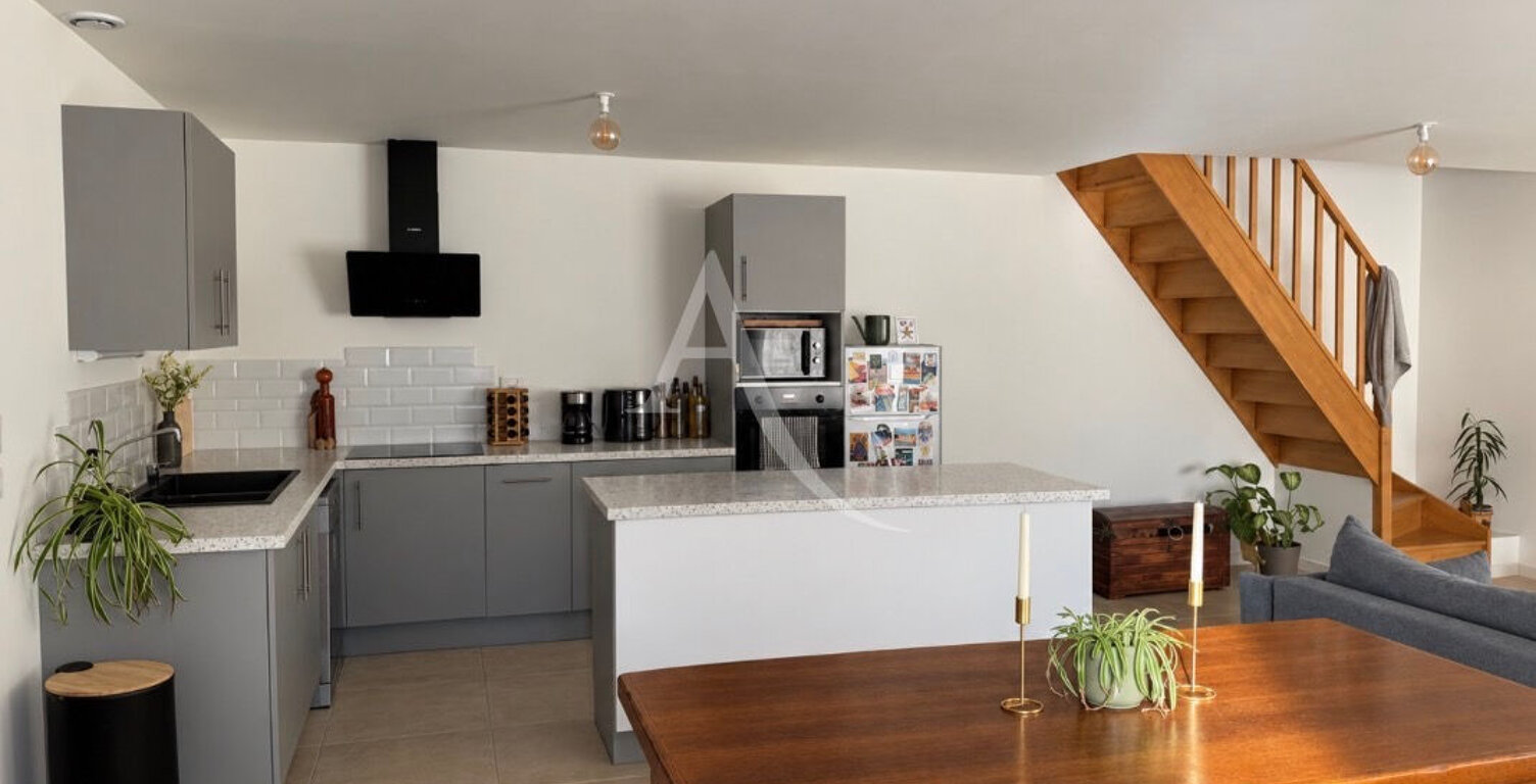 Maison Tonnay Charente 4 pièce(s) 120 m2 — photo 1