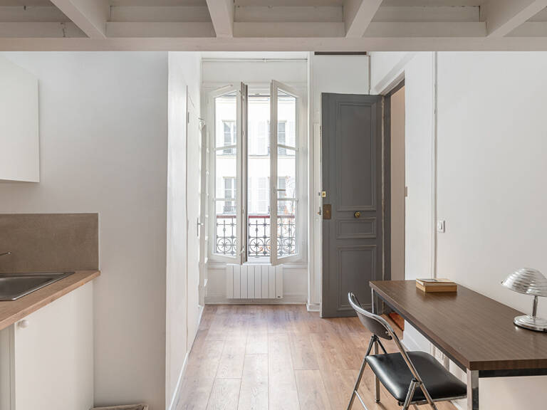 Pied à terre avec ascenseur 2eme étage. — photo 1