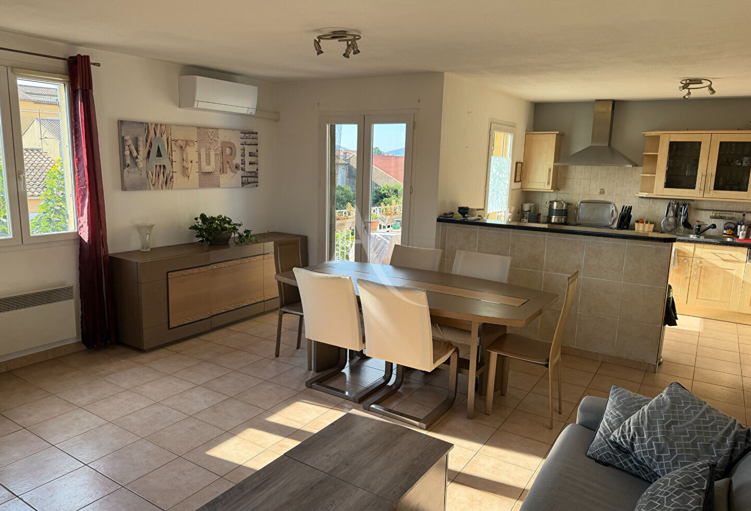 Appartement La Crau 3 pièce(s) 68 m2 + parking privatif — photo 1
