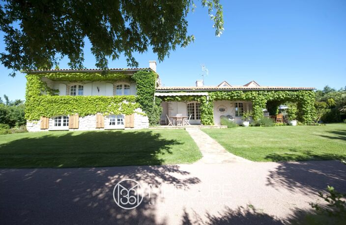 CONFORTABLE PROPRIETE ET CADRE AGREABLE — photo 3