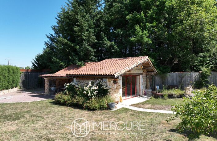 CONFORTABLE PROPRIETE ET CADRE AGREABLE — photo 4