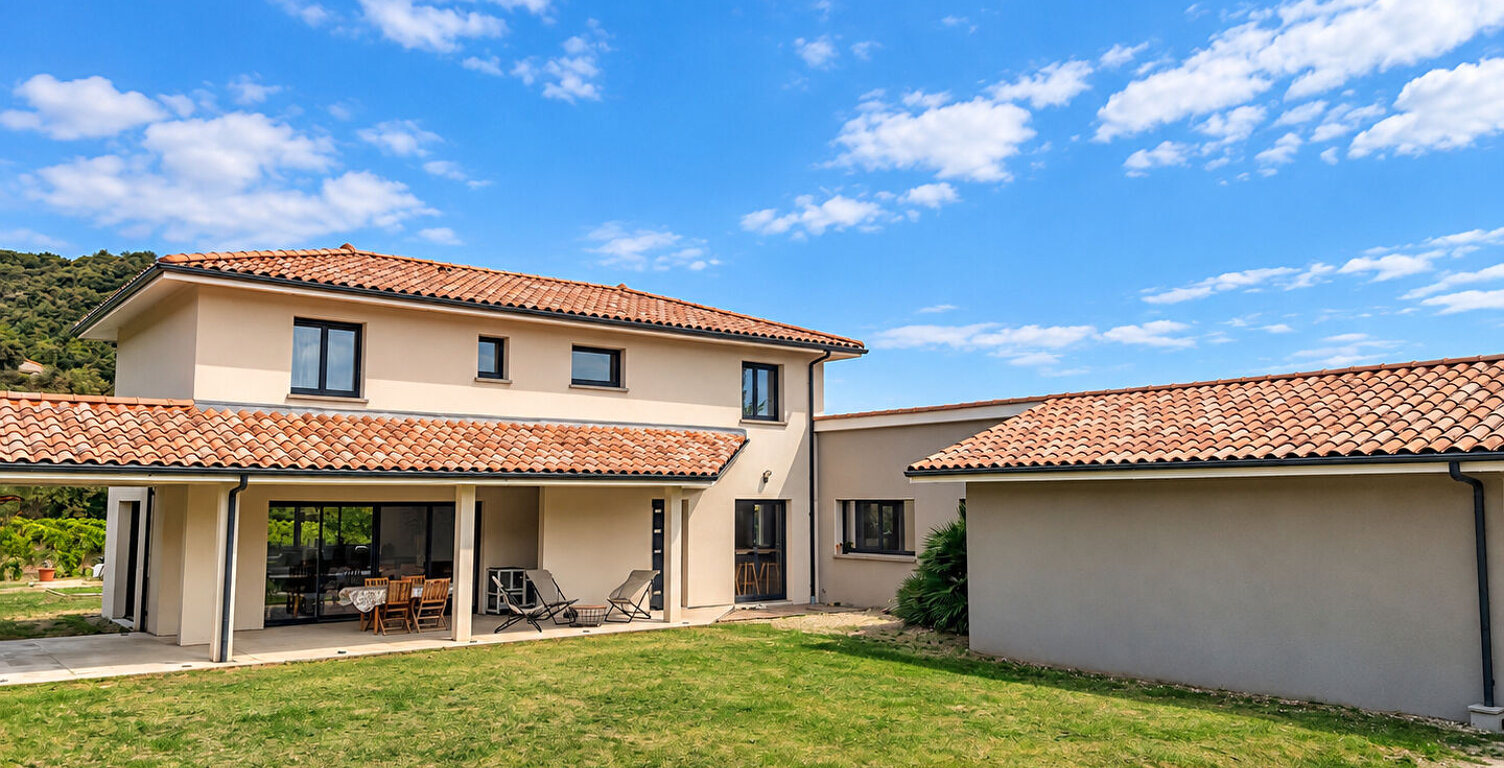Maison Cornas 5 pièces 181 m2 avec belle vue — photo 1