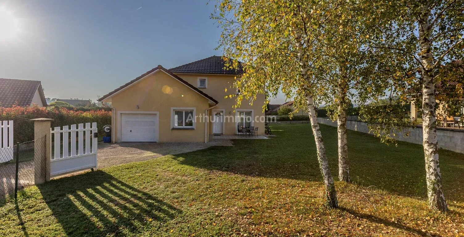 EXCLUSIVITÉ MORESTEL – UNE MAISON FAMILIALE À DÉCOUVRIR ! — photo 1