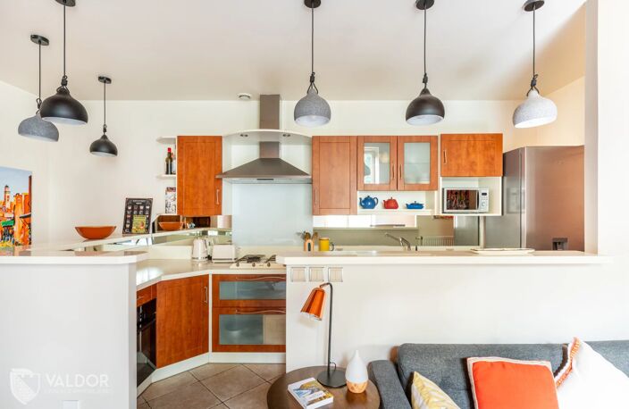 Vente appartement 3 pièces 71 m² Fareins (01480) — photo 2