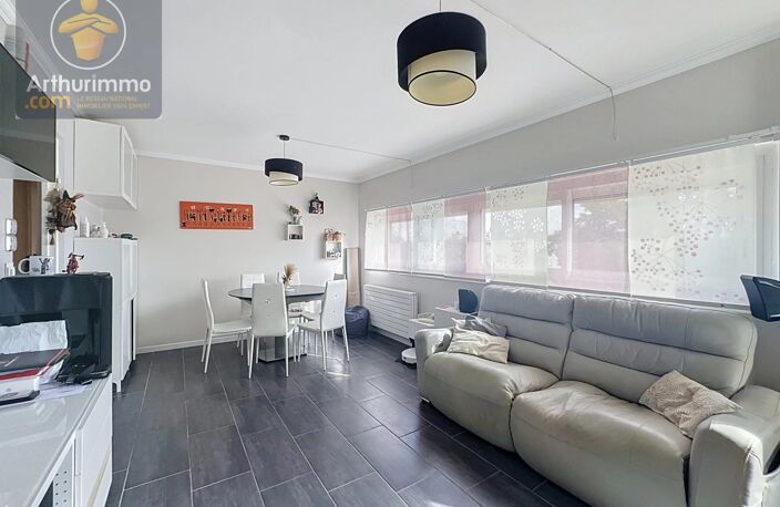 Appartement 4 Pièces avec Balcon, Cave et Place de Stationnement — photo 2