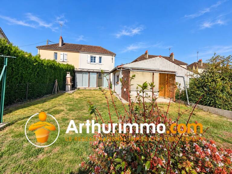 Maison rénovée 3 chambres – Véranda – Garage – Terrain clos 478 m² — photo 1