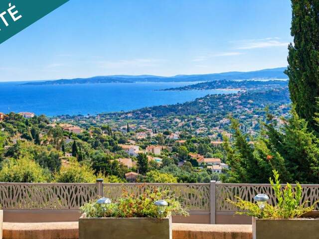 Vue mer panoramique de toutes les pièces — photo du bien