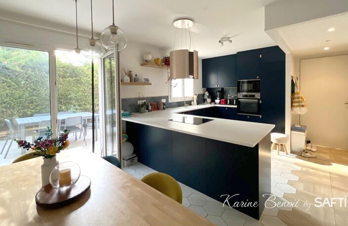 Maison contemporaine de 1990 idéale pour une grande famille en résidence sécurisée. — photo 2