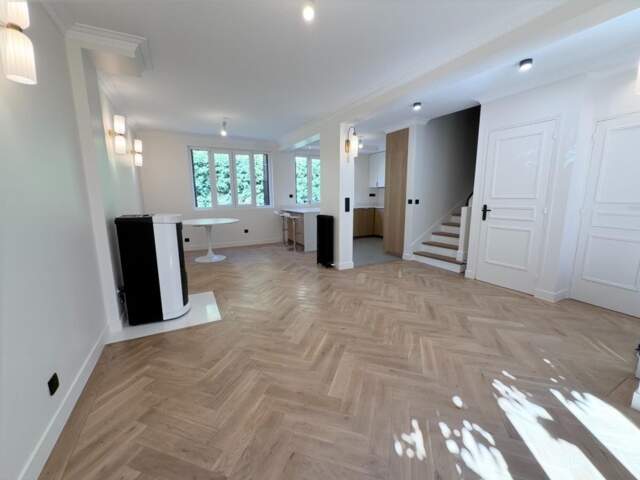 MAGNIFIQUE MAISON RÉNOVÉE À NEUF AVEC STUDIO INDÉPENDANT — photo du bien