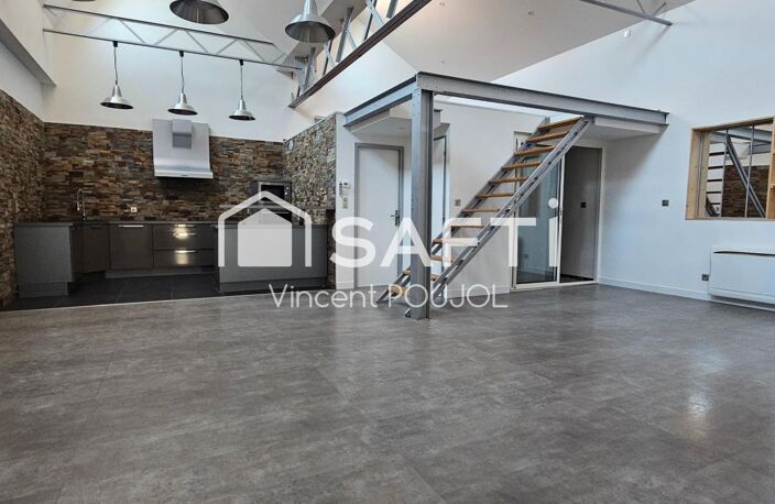 A u pied de la Gare - Loft de 115 m² habitables - terrasse - place privative de parking — photo 2