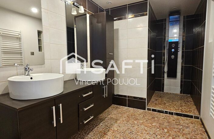 A u pied de la Gare - Loft de 115 m² habitables - terrasse - place privative de parking — photo 5