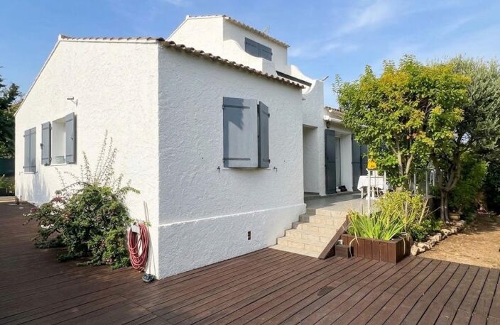 Splendide villa individuelle de 90m² avec piscine et jardin à Sanary-sur-Mer quartier La Guicharde, sans vis-à-vis. — photo 4
