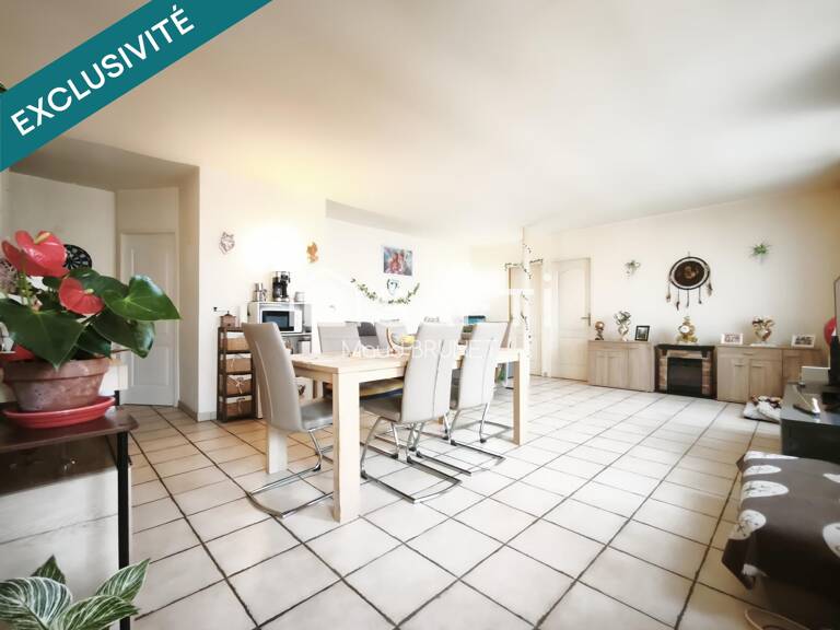 93 m2 de plain-pied au cœur du village — photo 1