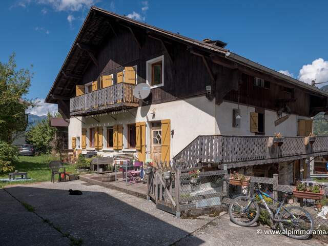Samoëns - Ferme de 303 m2 modulable selon vos envies — photo du bien