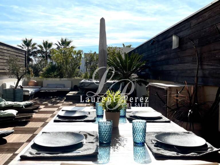 CARNON-PLAGE  T3 de 71m² avec 90m² de terrasse avec jacuzzi et garage — photo 1