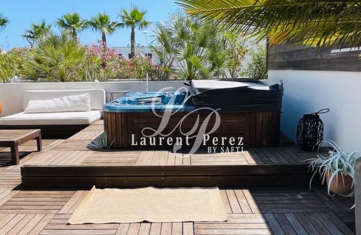 CARNON-PLAGE  T3 de 71m² avec 90m² de terrasse avec jacuzzi et garage — photo 2