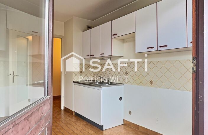 Coup de cœur assuré pour ce T2 de 56,50 m² à rénover entièrement, et son grand balcon — photo 2